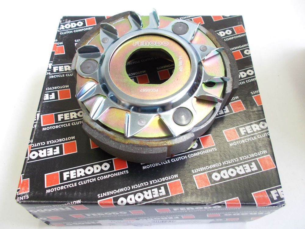 EMBRAGUE Piaggio 125CC 4T (PORTAZAPATAS)